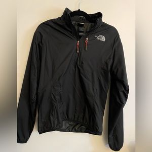 Women’s Northface Pullover - M